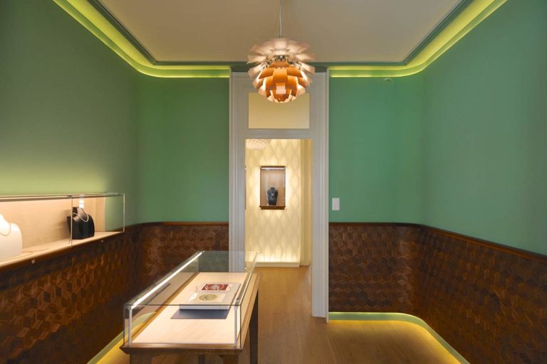 tuerler-schmuck-und-uhren_Ausstellungszimmer