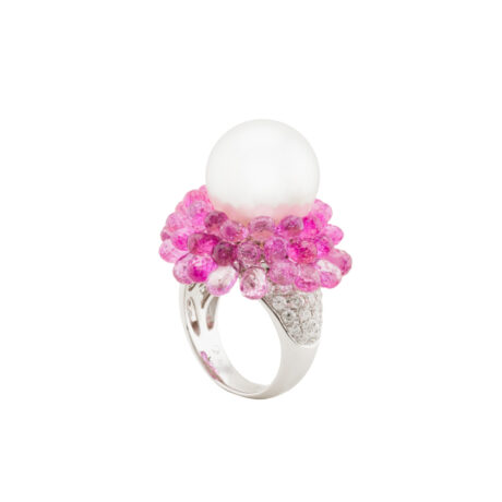 Ring in Weissgold  mit Südsee-Zuchtperle, Saphiren und Brillanten