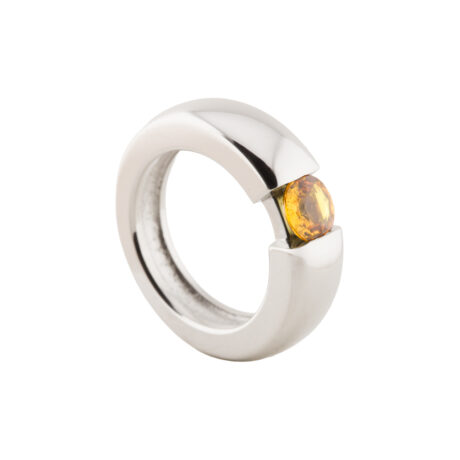 Ring Platin mit Saphir