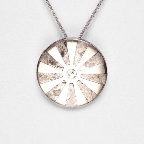 Kette mit Mendini-Anhänger in  Platin mit Meteorit